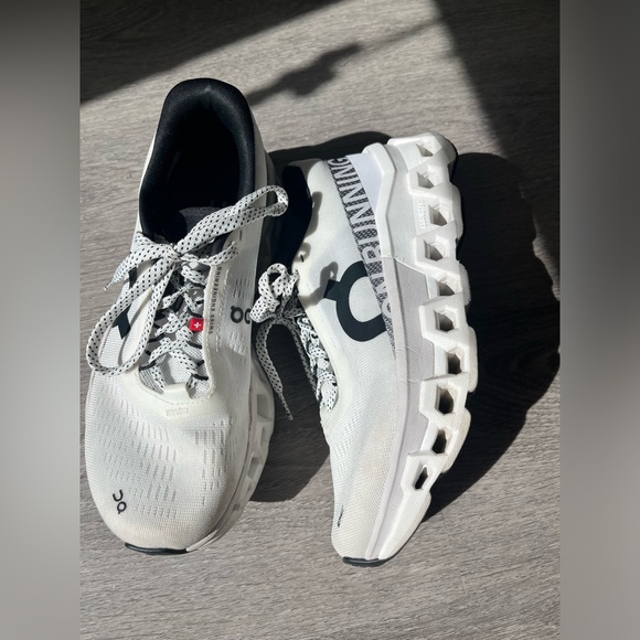 On cloud monster 2 - Picture 2 of 4